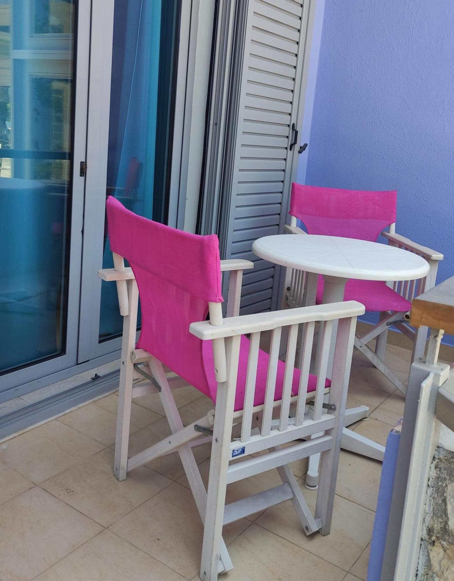 Okeania Seafront Rooms In Kamena Vourla Exteriör bild